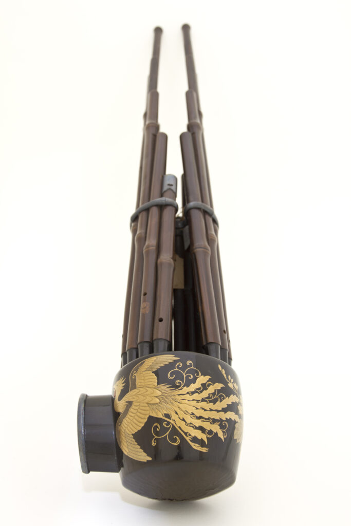 Shō, organo a bocca con canne di bambù, Giappone, periodo Edo.